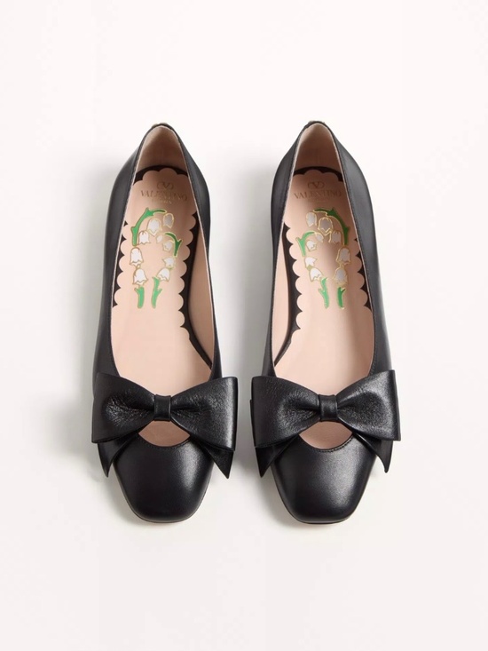 Valentino Garavani Shoes - Valentino Bowow Leather Ballet Flat (NWT)